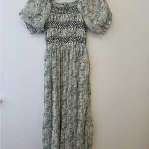 LN Called to Surf Smocked Puff-Sleeve Floral Maxi Dress in Sage Green S